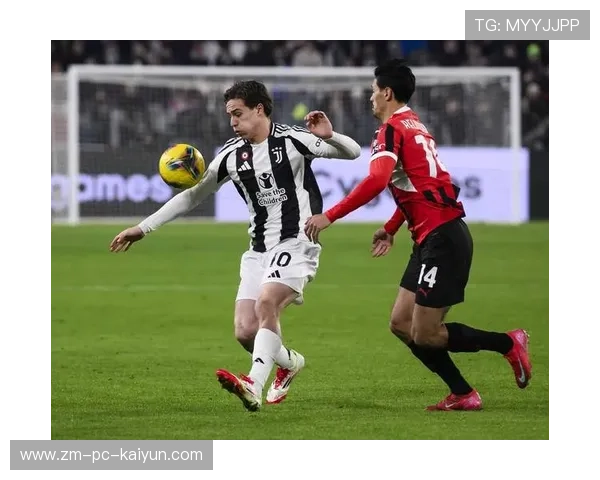 尤文中场推进稳定，麦肯尼远射稍稍偏离