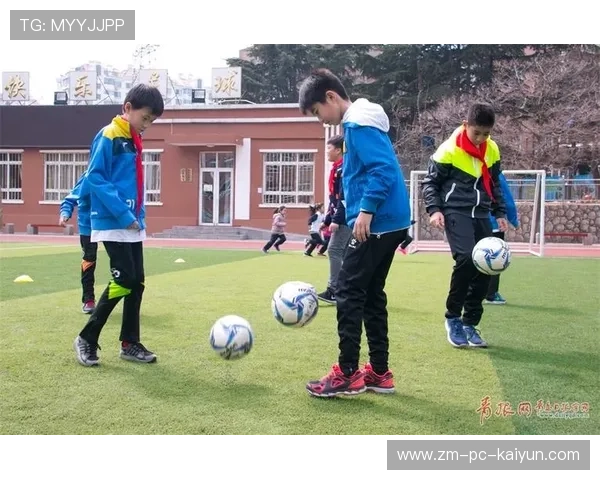 足球俱乐部发布球员成长纪实视频，足球成长语录