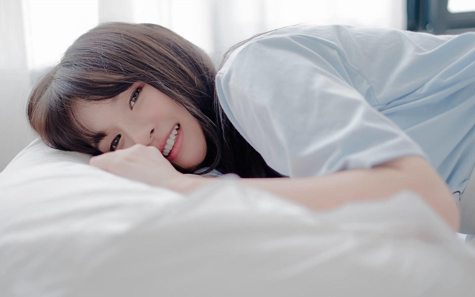 开云体育在线登入-“跑酷选手勇闯东安湖体育公园，极限运动燃爆全场”