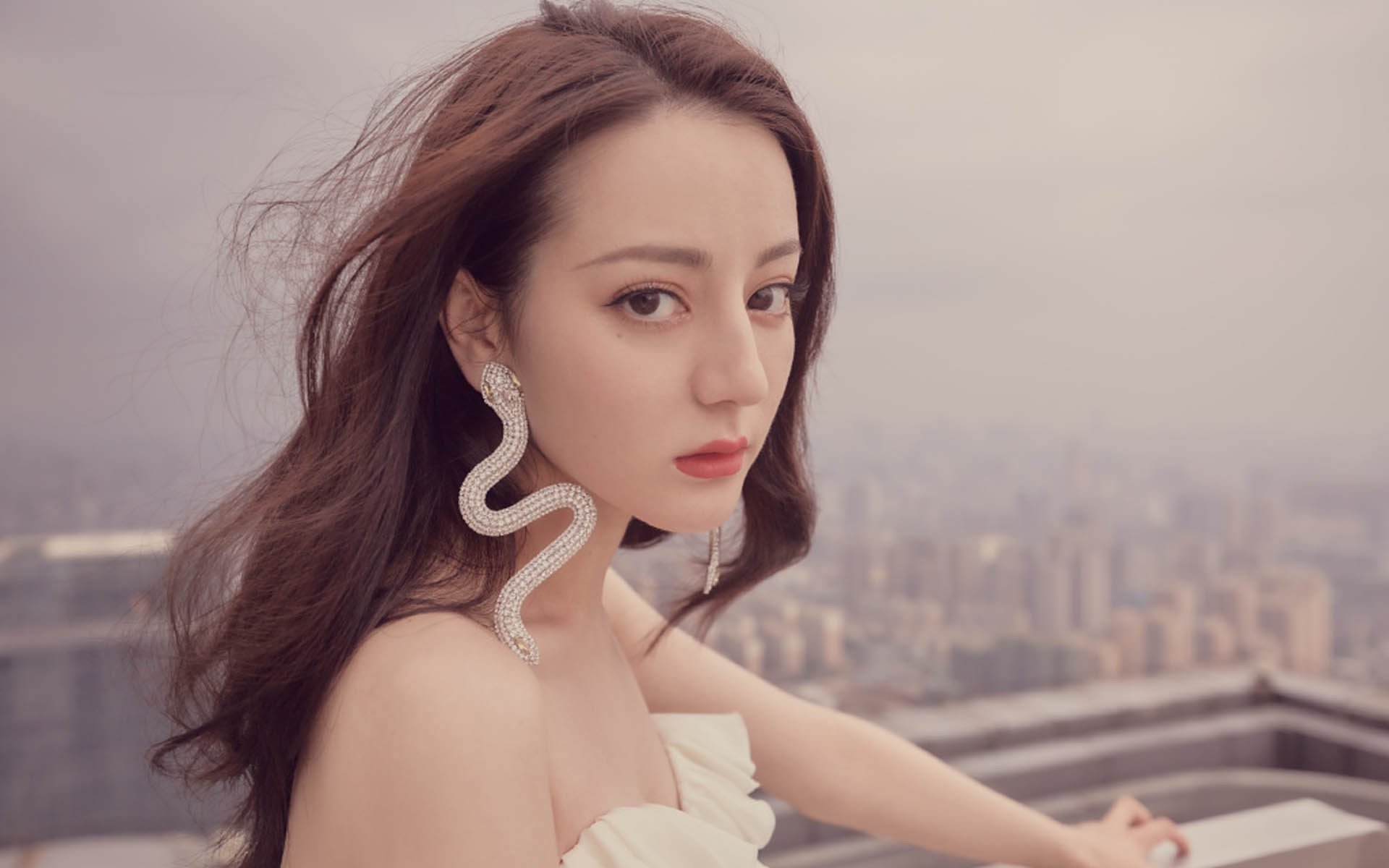 体育纪录片探索人物内心深度表达,体育类的纪录片